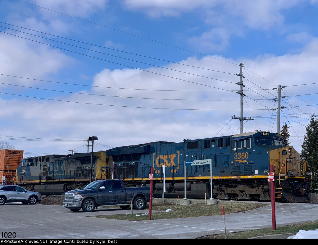 CSX 3360 on I020